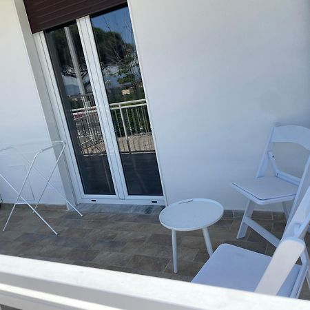 Zia Bi Bed And Breakfast Napels Buitenkant foto