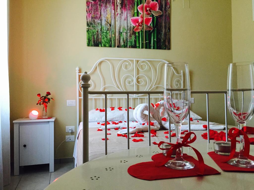 Zia Bi Bed And Breakfast Napels Kamer foto