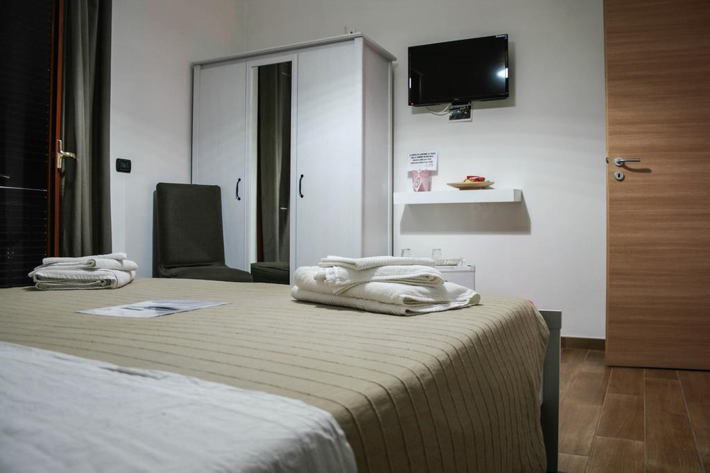 Zia Bi Bed And Breakfast Napels Kamer foto