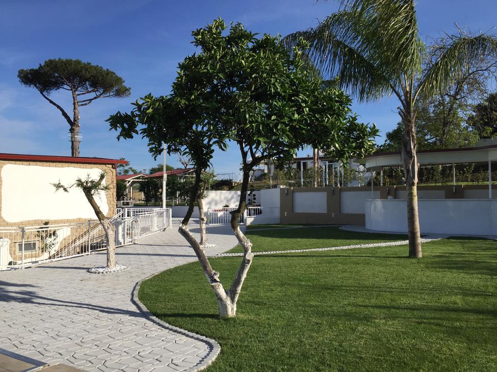 Zia Bi Bed And Breakfast Napels Buitenkant foto