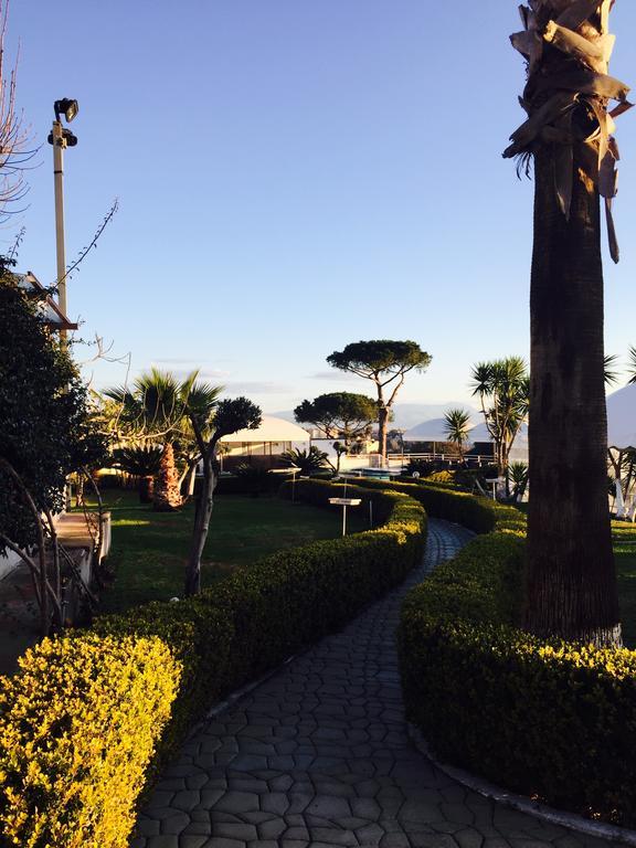 Zia Bi Bed And Breakfast Napels Buitenkant foto