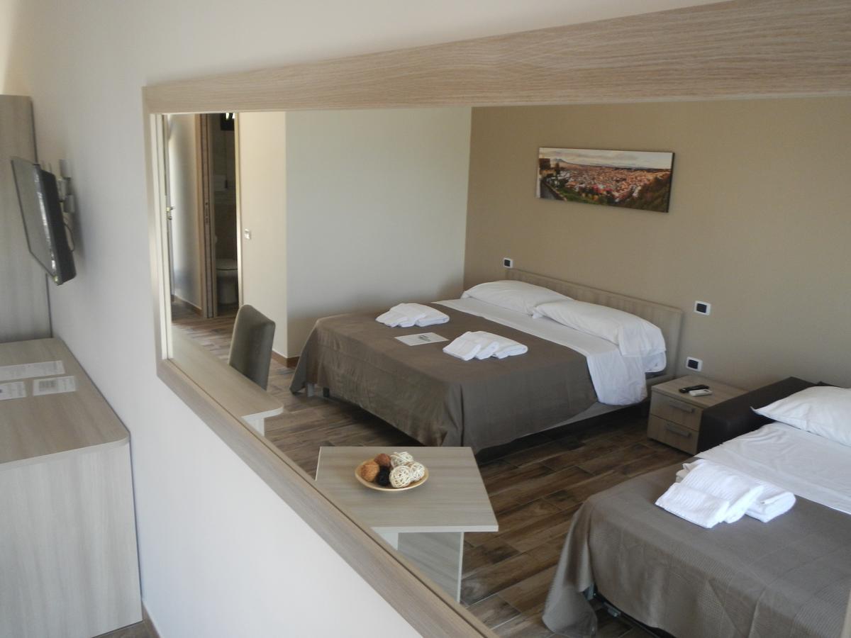 Zia Bi Bed And Breakfast Napels Buitenkant foto